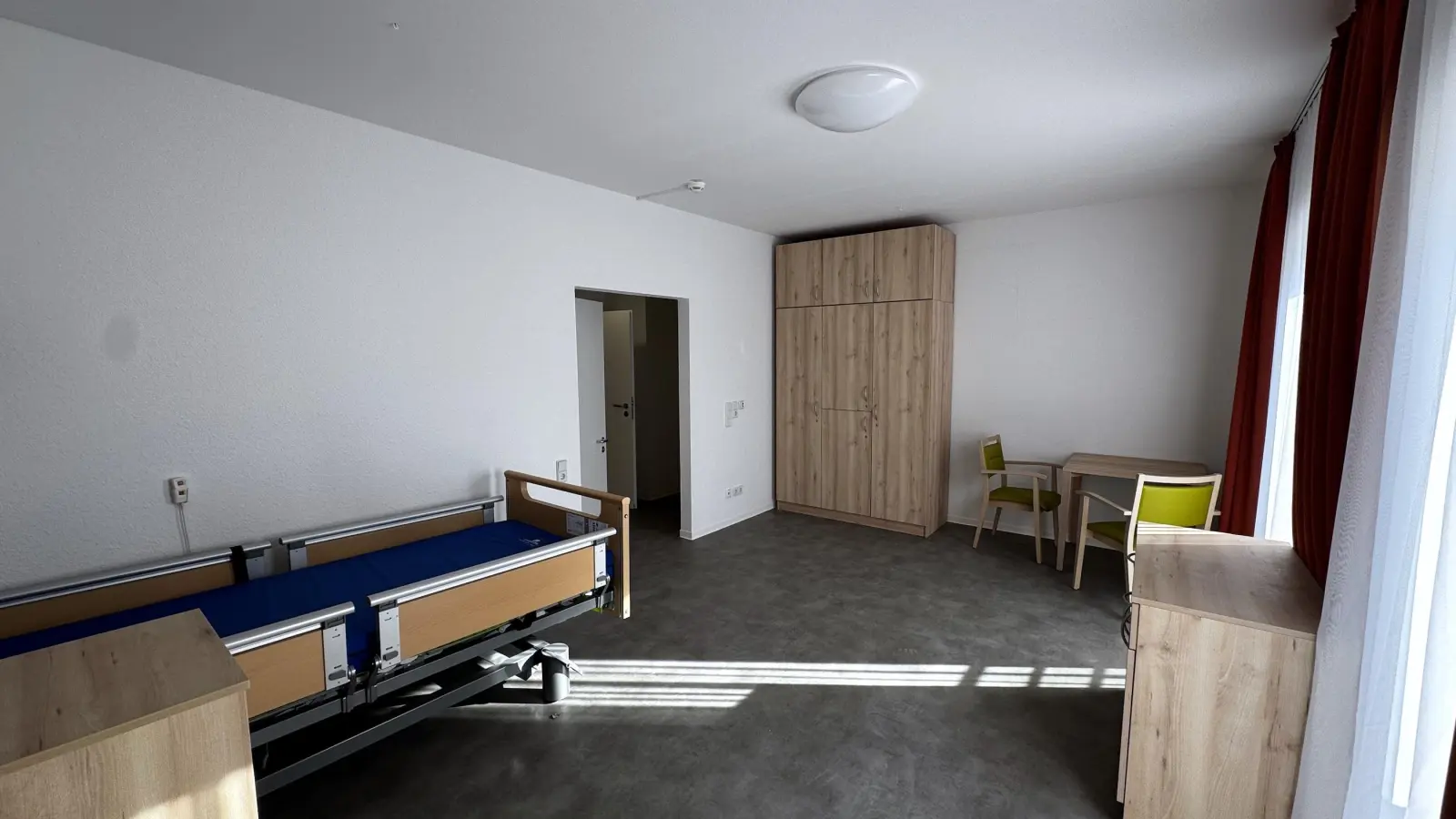 Blick in eines der Zimmer (Foto: Daniel Große)