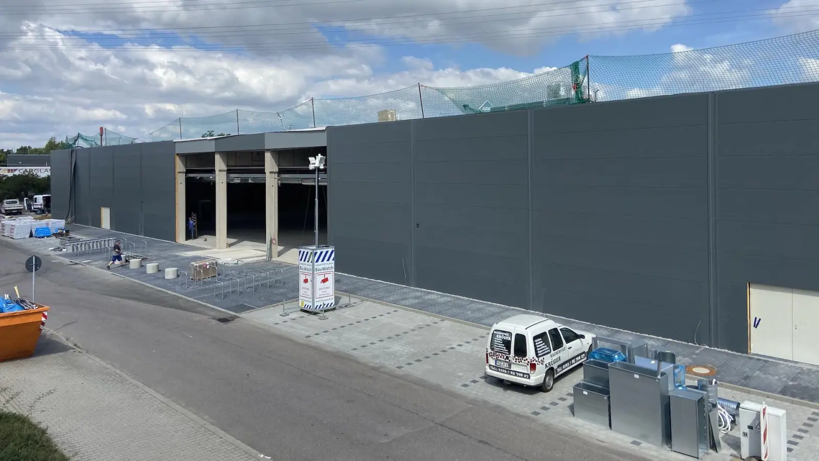 Jetzt wird's XXL - Neubau von Fahrrad XXL auf der Zielgeraden (Foto: taucha-kompakt.de)