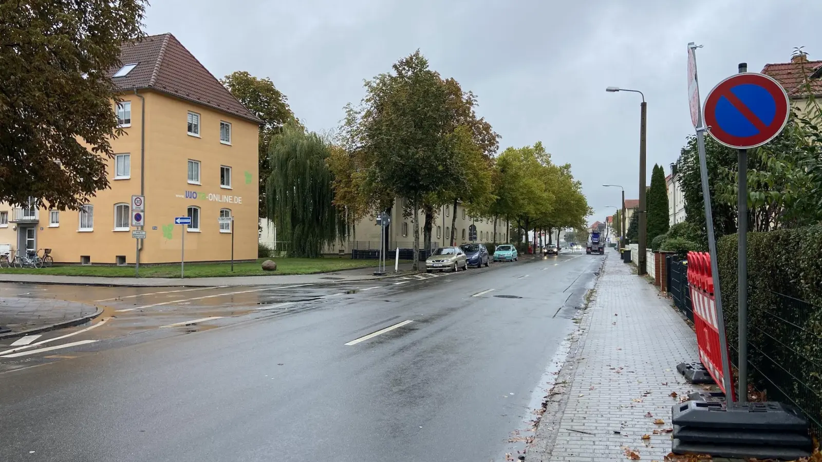 Asphalt wird ausgebessert: Portitzer Straße einseitig gesperrt (Foto: taucha-kompakt.de)