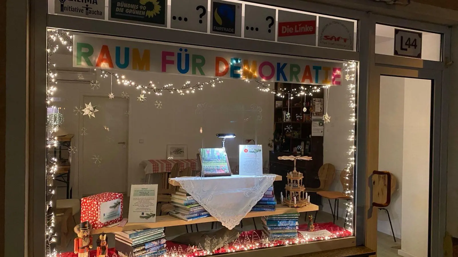 Das Schaufenster der Leipziger Straße 44 ist lebendig und verändert sich täglich. (Foto: Fridtjof Erbs)
