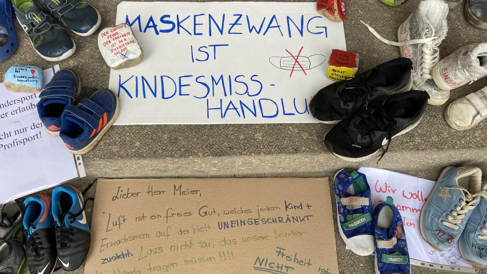 Verschwörungstheorien: Jusos Nordsachsen verurteilen Instrumentalisierung von Kindern (Foto: taucha-kompakt.de)