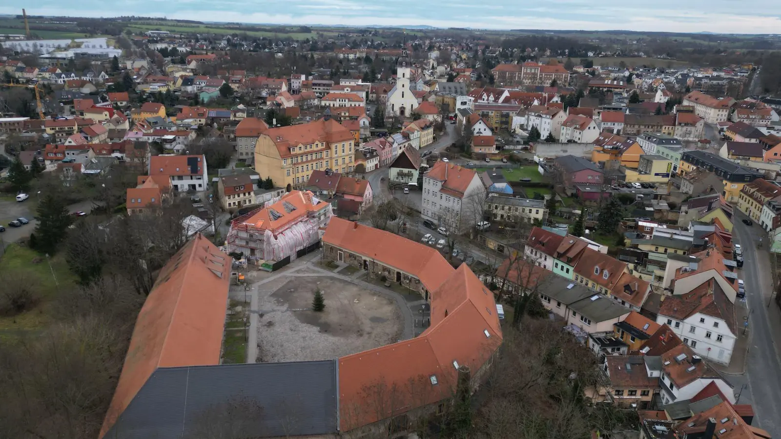 Auf dem Schloss soll im April deftig geschmaust werden. (Archivbild: Taucha kompakt)
