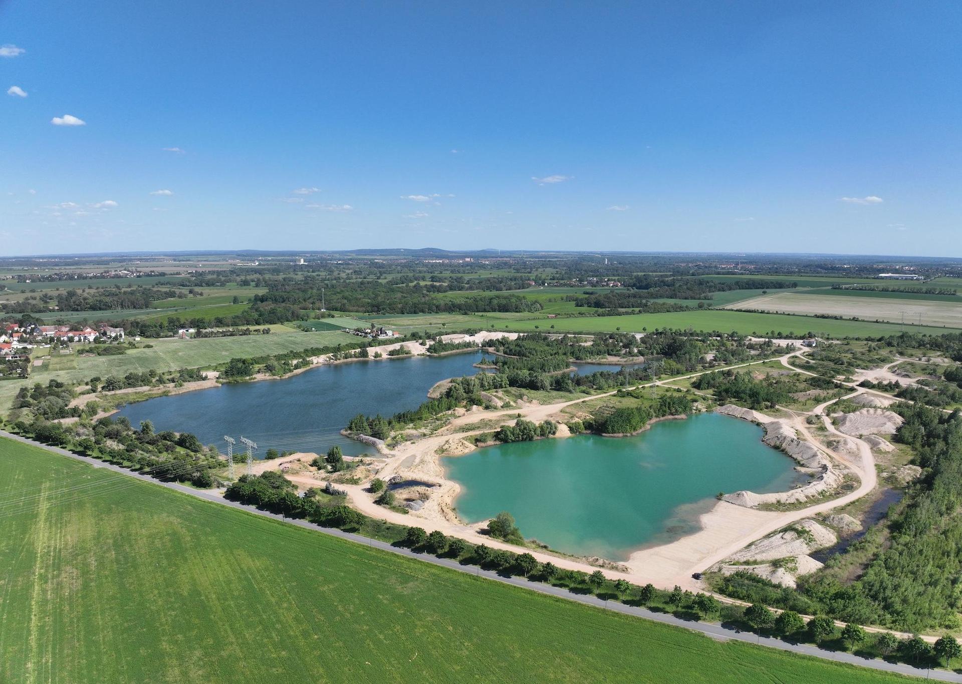 Die Kiesgrube Zschepplin ist auch ein Biotop und Lebensraum vieler Tier- und Pflanzenarten. (Foto: Ing.-Büro Kuhn, Gustav Kuhn)