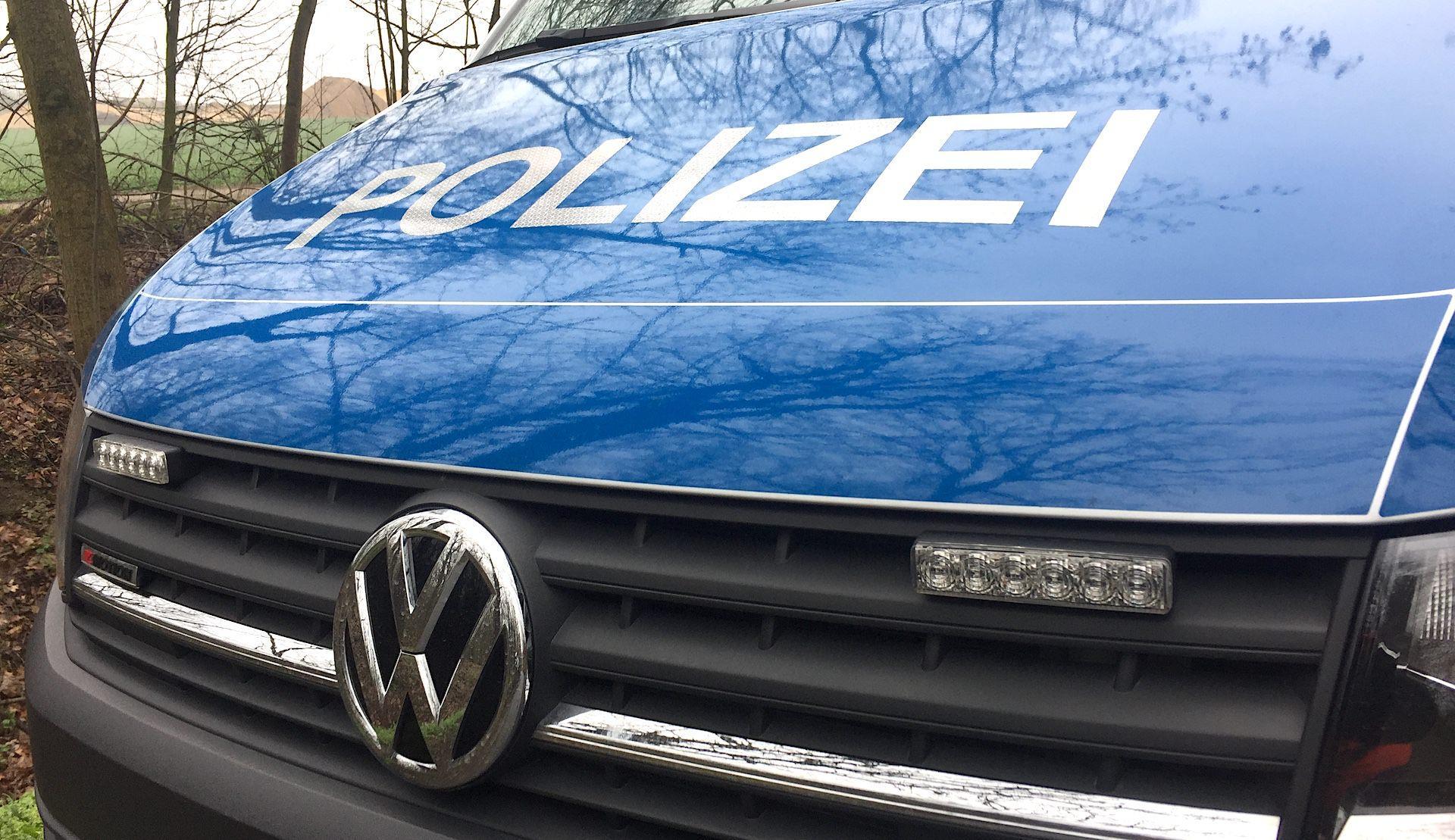 Polizeiauto beim Einsatz (Symbolbild: Daniel Große)