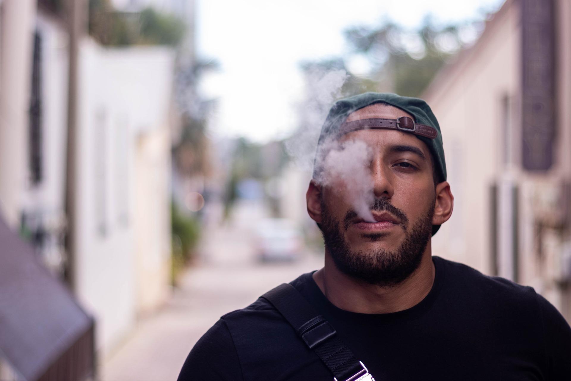 In Taucha setzen Raucher mittlerweile verstärkt auf Tabakerhitzer. Aber sind diese wirklich eine Alternative zu Zigaretten? Hier erfahren Sie es. (Foto: Pixabay)