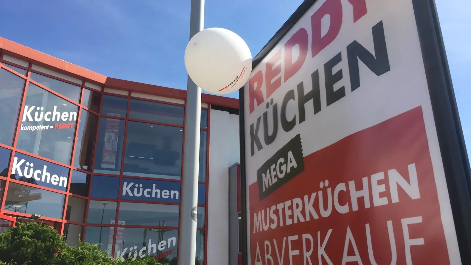 Wegen Komplettumbau: Abverkauf bei REDDY Küchen (Foto: taucha-kompakt.de)