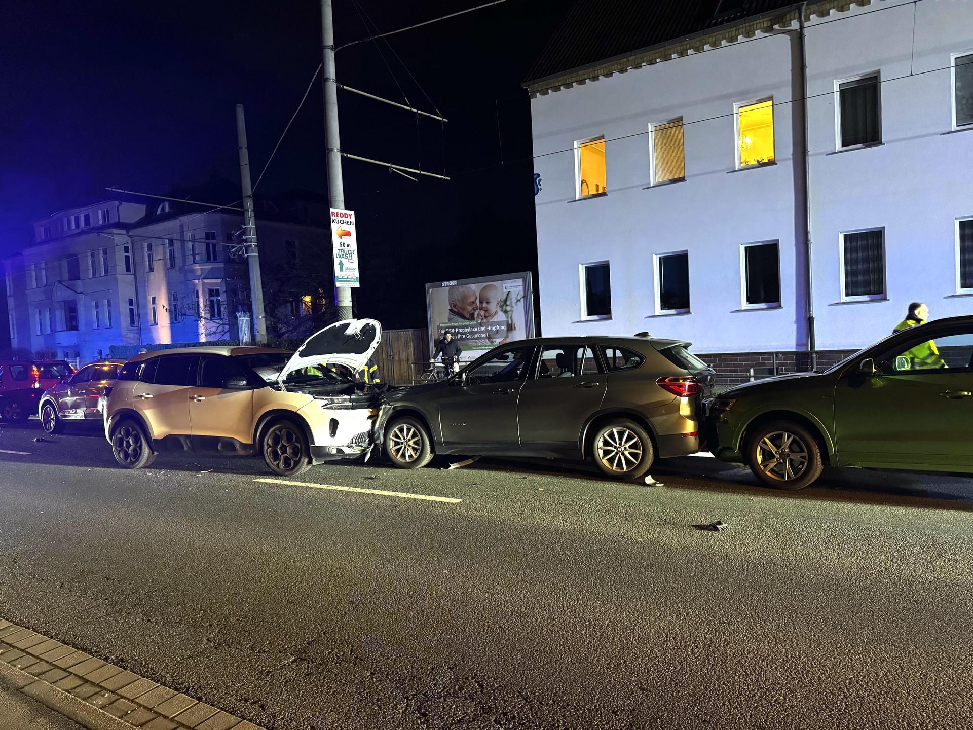 Fünf Fahrzeuge waren in den Unfall verwickelt. (Foto: Daniel Große)