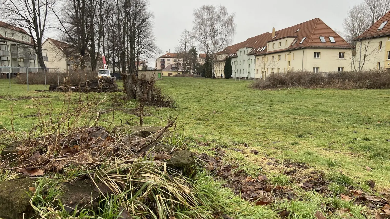 Im Innenhof zwischen Manteuffel- und Bruno-Schönlank-Straße soll dieses Jahr ein Spielplatz entstehen. (Foto: taucha-kompakt.de)