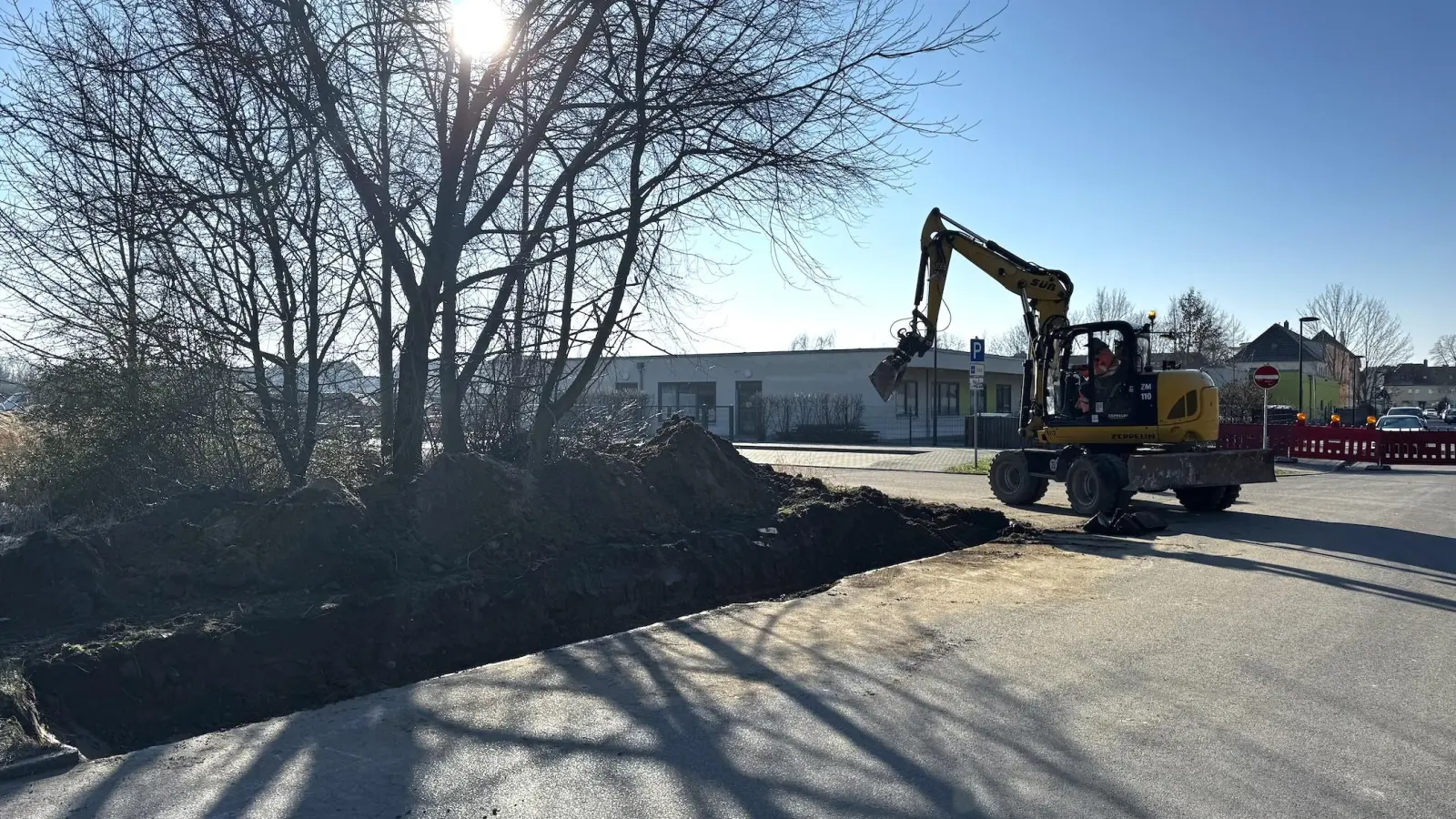 Im Bereich Friedrich-Ebert-Straße / Graßdorfer Höhe wird gebaut. (Foto: Daniel Große)
