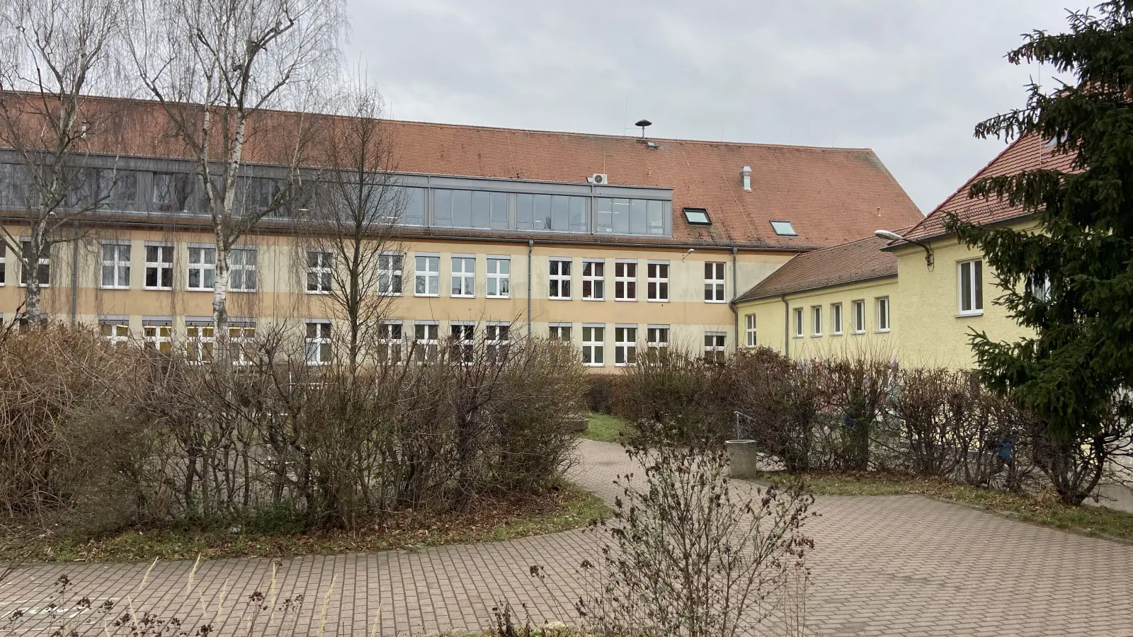 Die Oberschule Taucha bleibt morgen geschlossen. (Archivbild: Daniel Große)