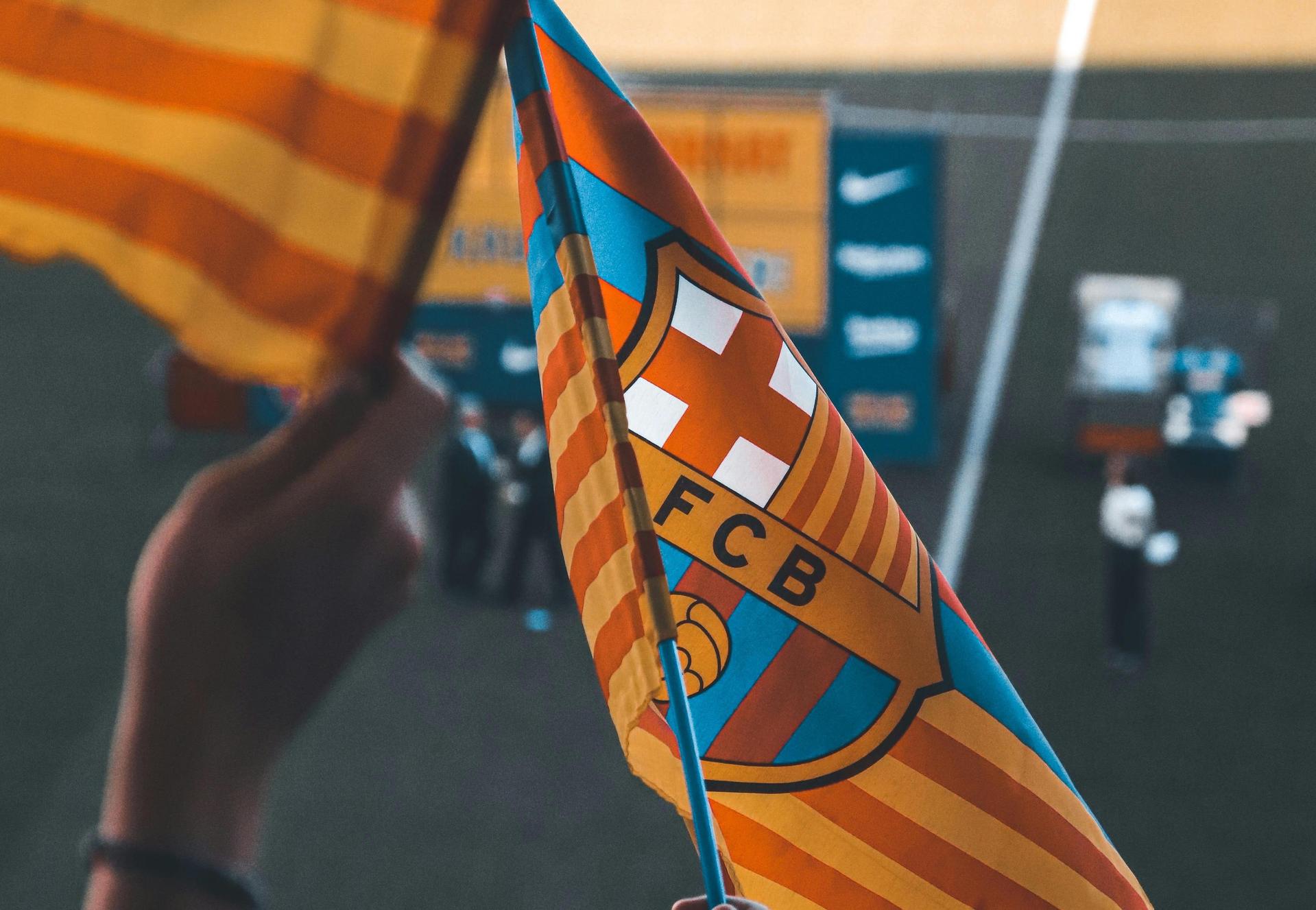 Sind günstige Fanartikel genau so gut wie teure Originale? (Foto: Pexels)