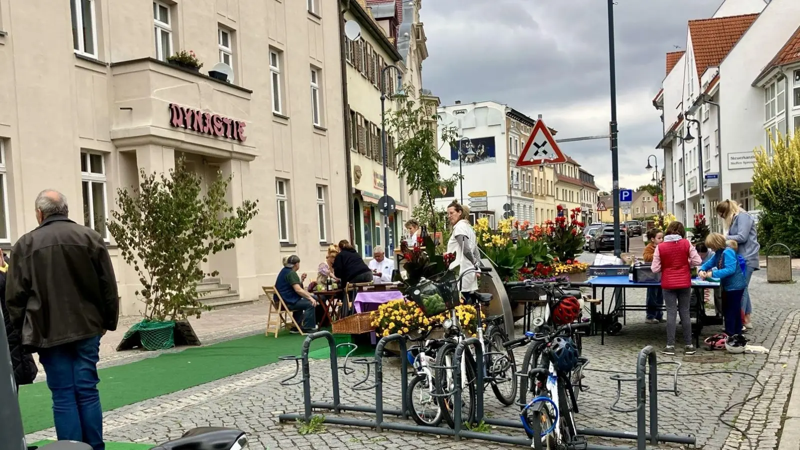 Es wurde gelesen, gespielt und sich ausgetauscht. (Foto: Hartmut Nevoigt)