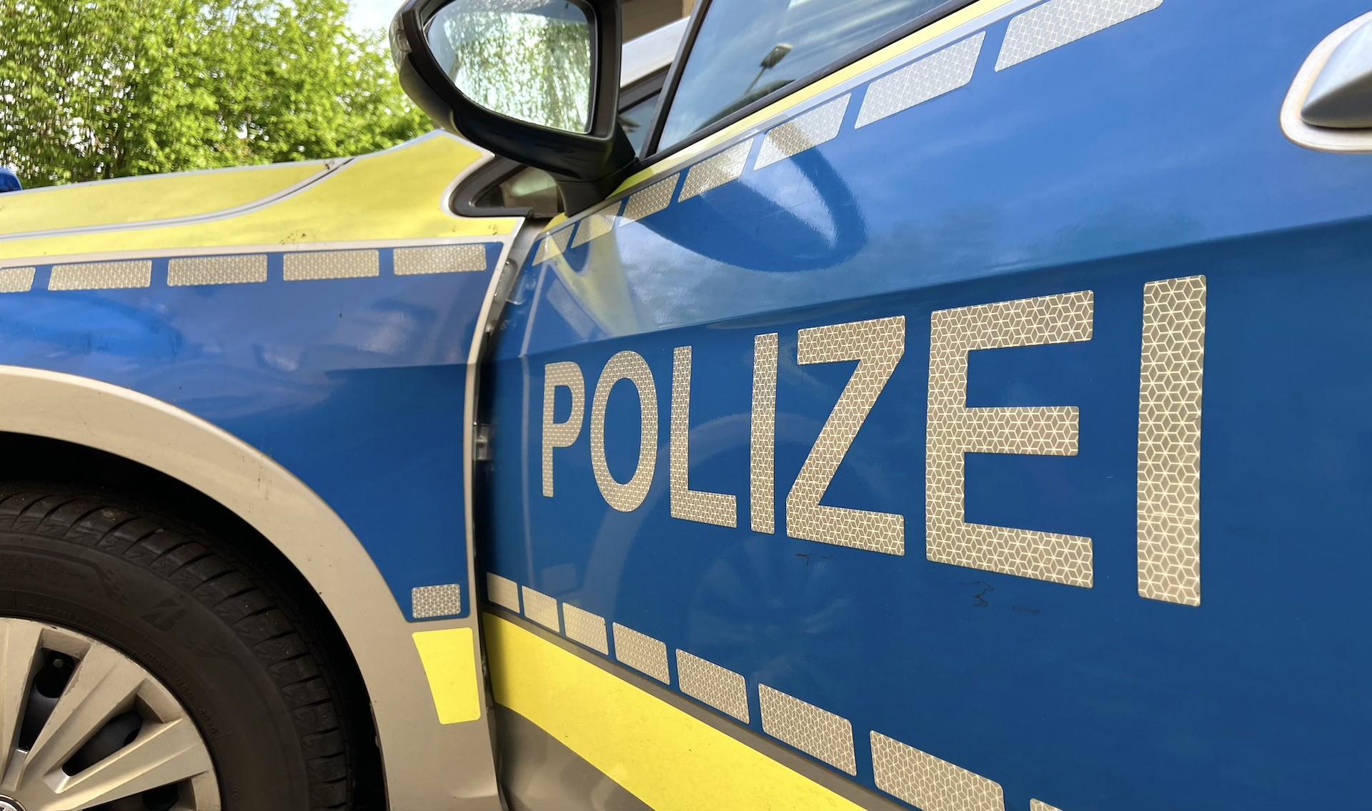 Foto eines Polizeiauto während eines Einsatzes (Foto: Daniel Große)