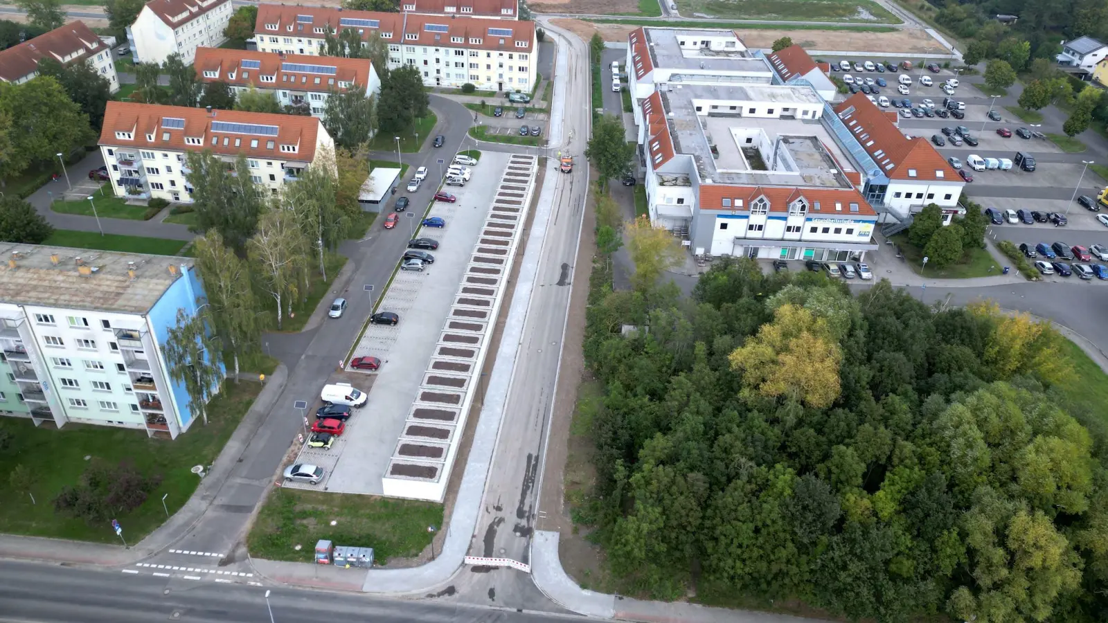 Blick von der Dewitzer Straße in Richtung künftiges Wohngebiet Gartenstadt. (Foto: Daniel Große)
