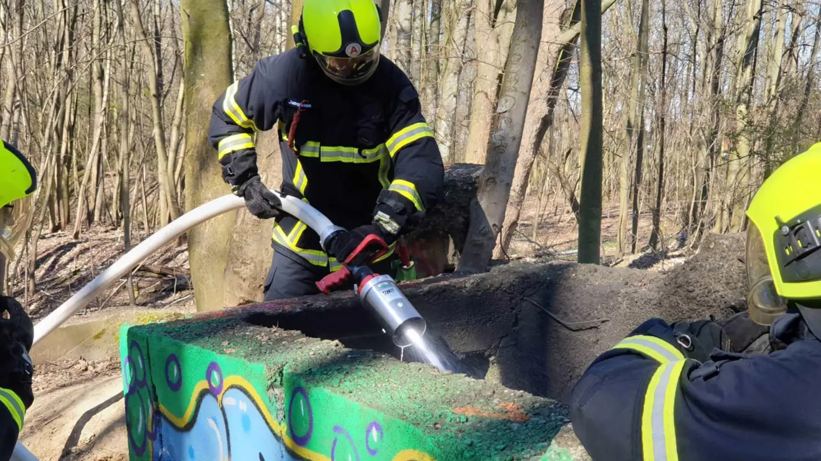 Feuerwehr löscht Schwelbrand in der „Mimo” (Foto: taucha-kompakt.de)