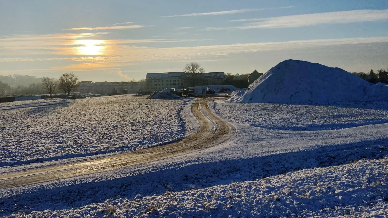 Noch ist von der Gartenstadt und den neuen Straßen nicht viel zu sehen. (Foto: taucha-kompakt.de)
