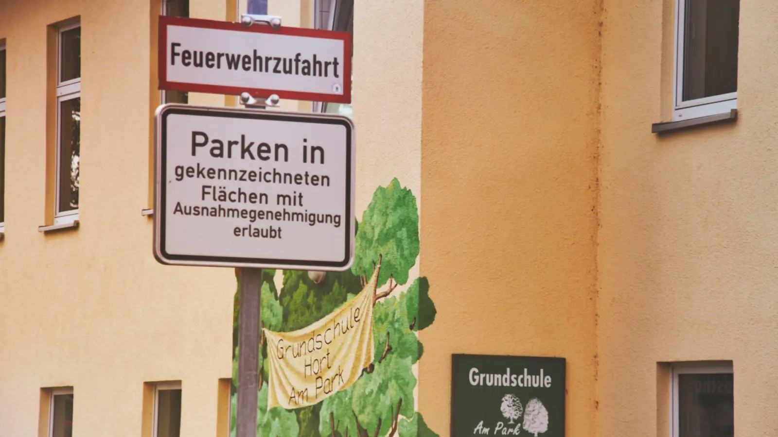 Knöllchen am ersten Schultag: Stadtratsfraktionen reagieren auf CDU-Mitteilung (Foto: taucha-kompakt.de)
