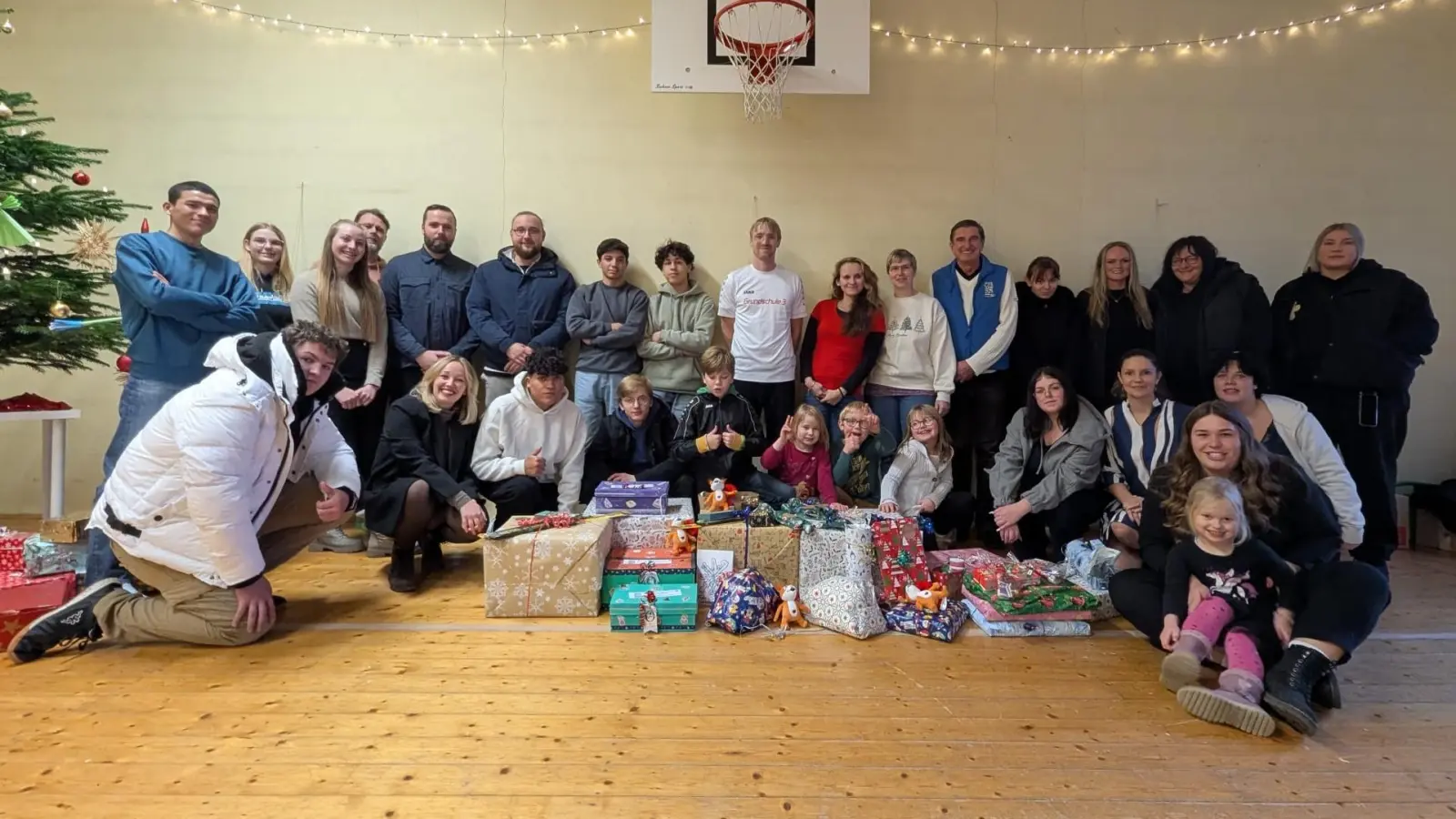Kinder und Jugendliche des Hauses EJF in Eilenburg freuen sich über das Engagement der Unterstützer aus Taucha und der Umgebung. (Foto: privat)