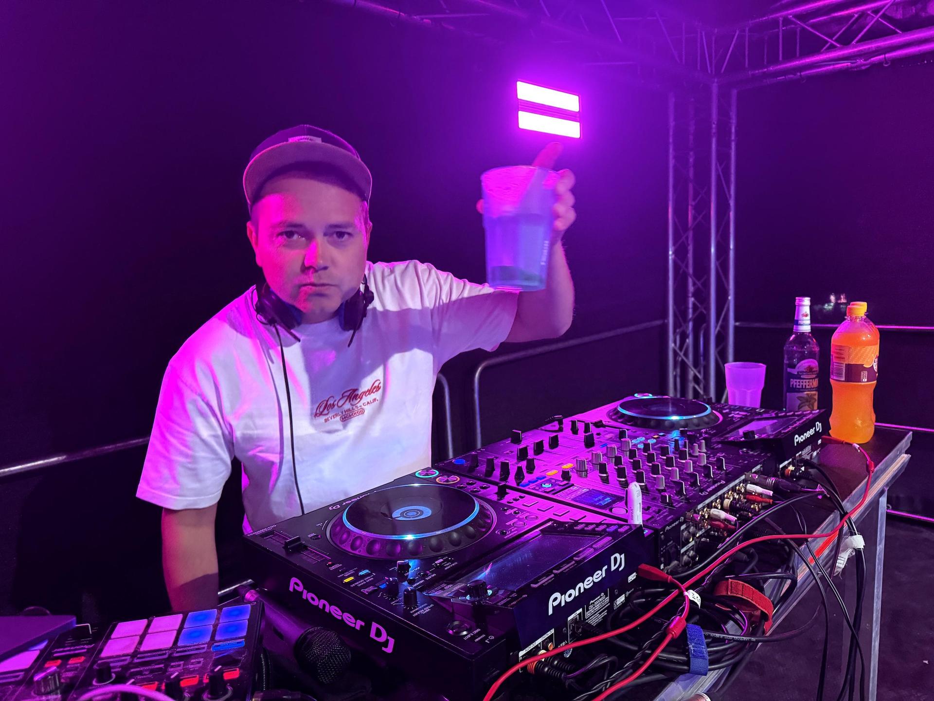 DJ Halbsteiv alias Marcus Günther legte ein grandioses Set auf. (Foto: Daniel Große)